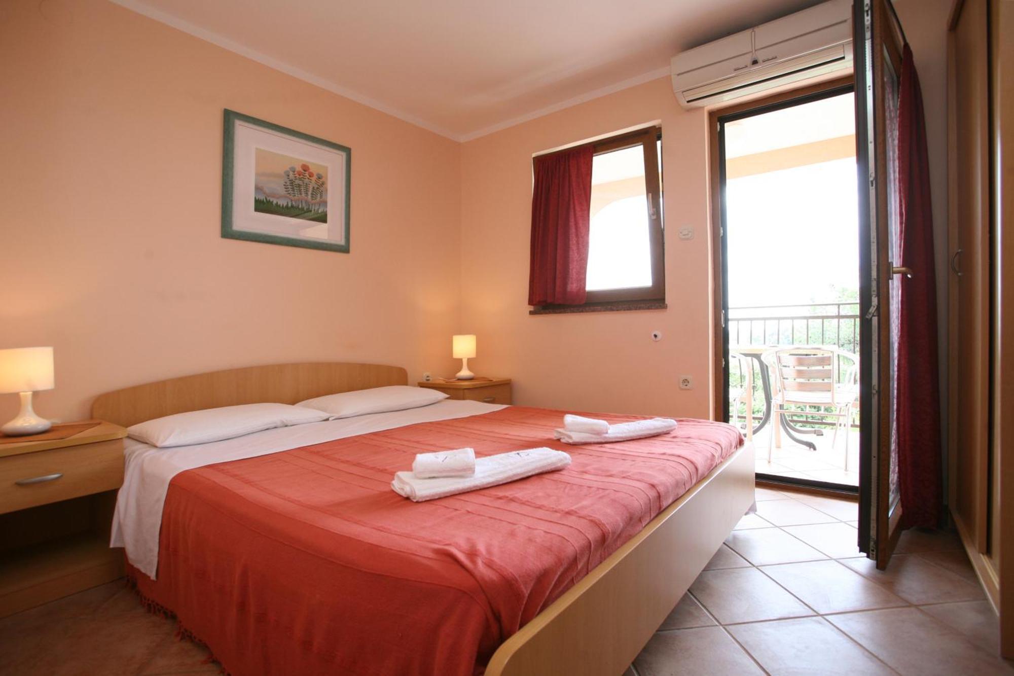 Apartments Neda - Porec South Phòng bức ảnh