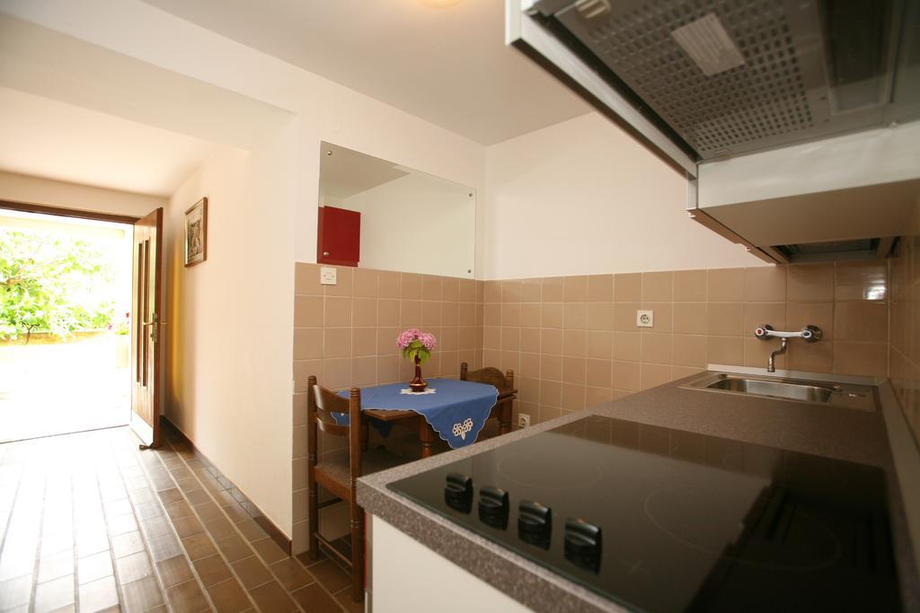 Apartments Neda - Porec South Phòng bức ảnh