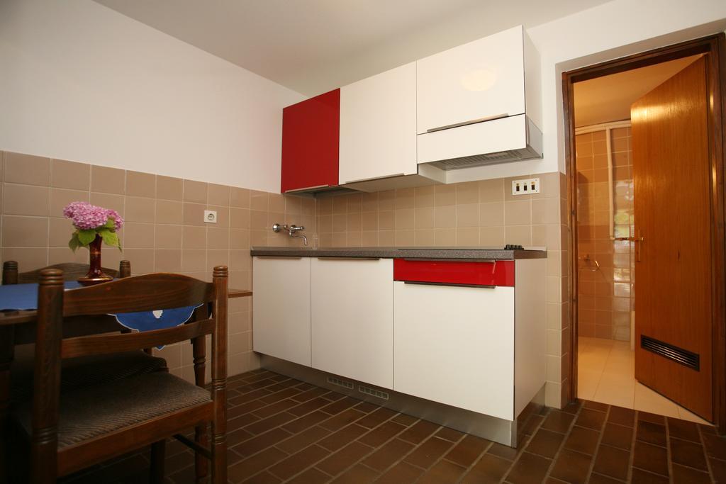 Apartments Neda - Porec South Phòng bức ảnh